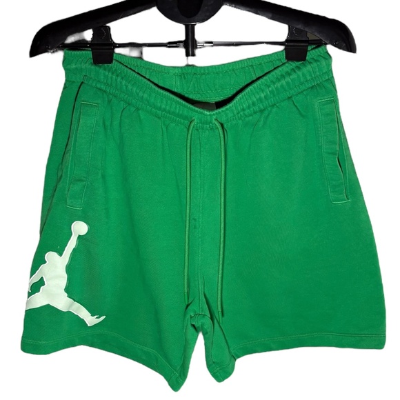 Nike Jordan Essentials Men's Green Fleece Shorts Size Large Activewear Lounging - Picture 1 of 6